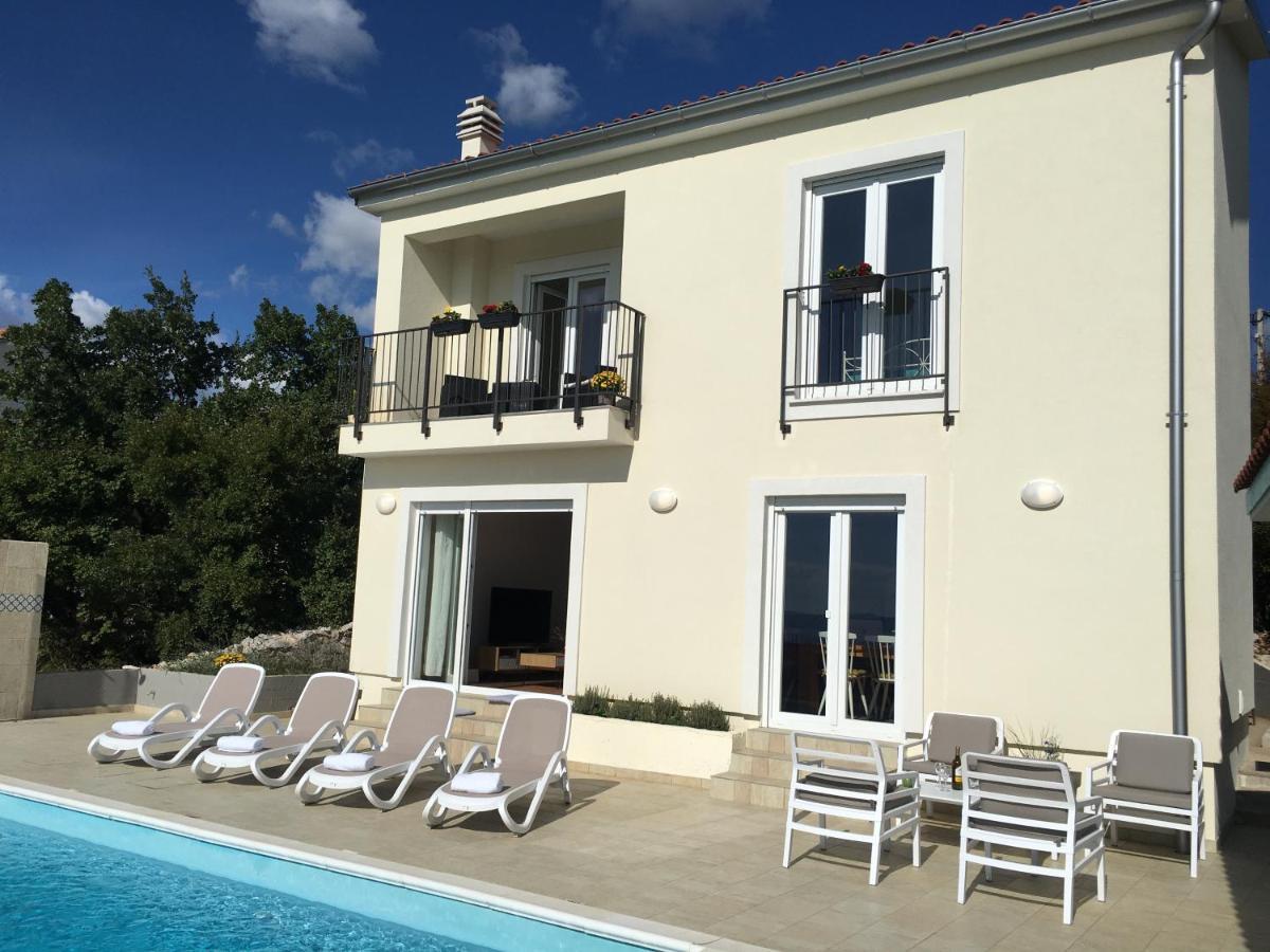 Holiday Home Aqua Smrika Exterior photo
