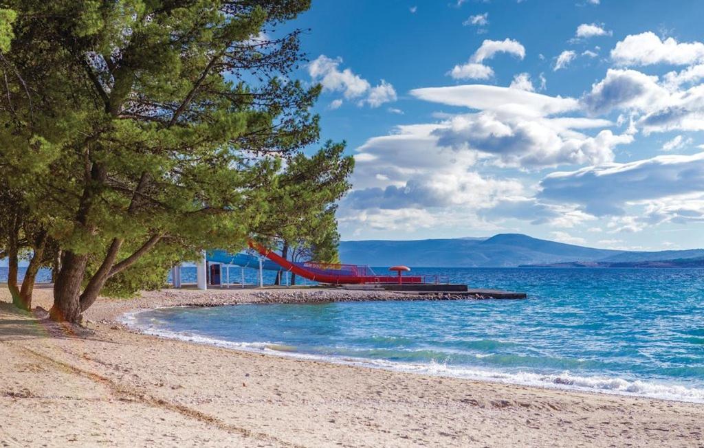 Holiday Home Aqua Smrika Exterior photo